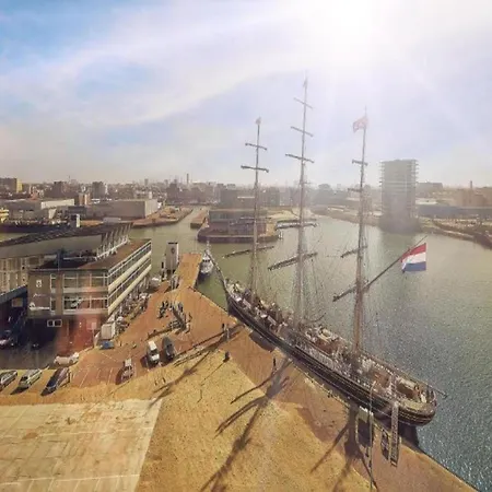 Modern Harbor-view In Scheveningen * La Haya