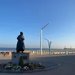 Modern Harbor-view In Scheveningen *