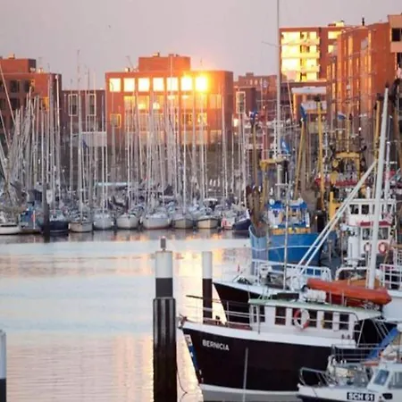 Modern Harbor-view In Scheveningen Apartamento