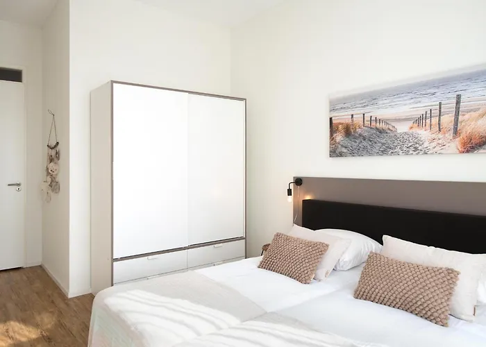 Modern Harbor-view In Scheveningen La Haya