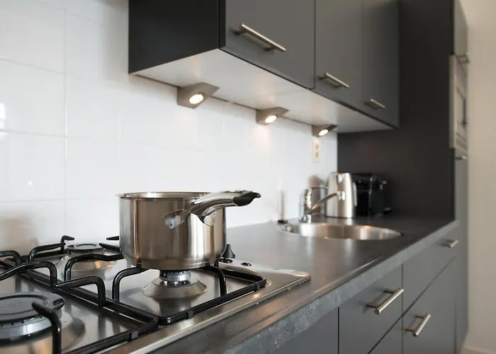 Modern Harbor-view In Scheveningen *