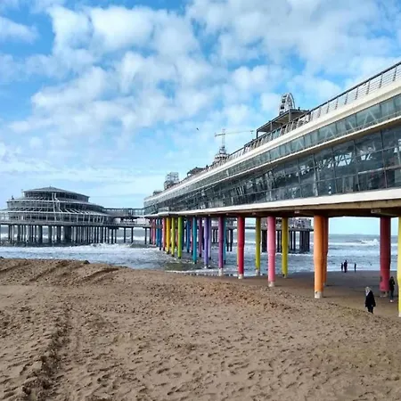 Modern Harbor-view In Scheveningen * Hága